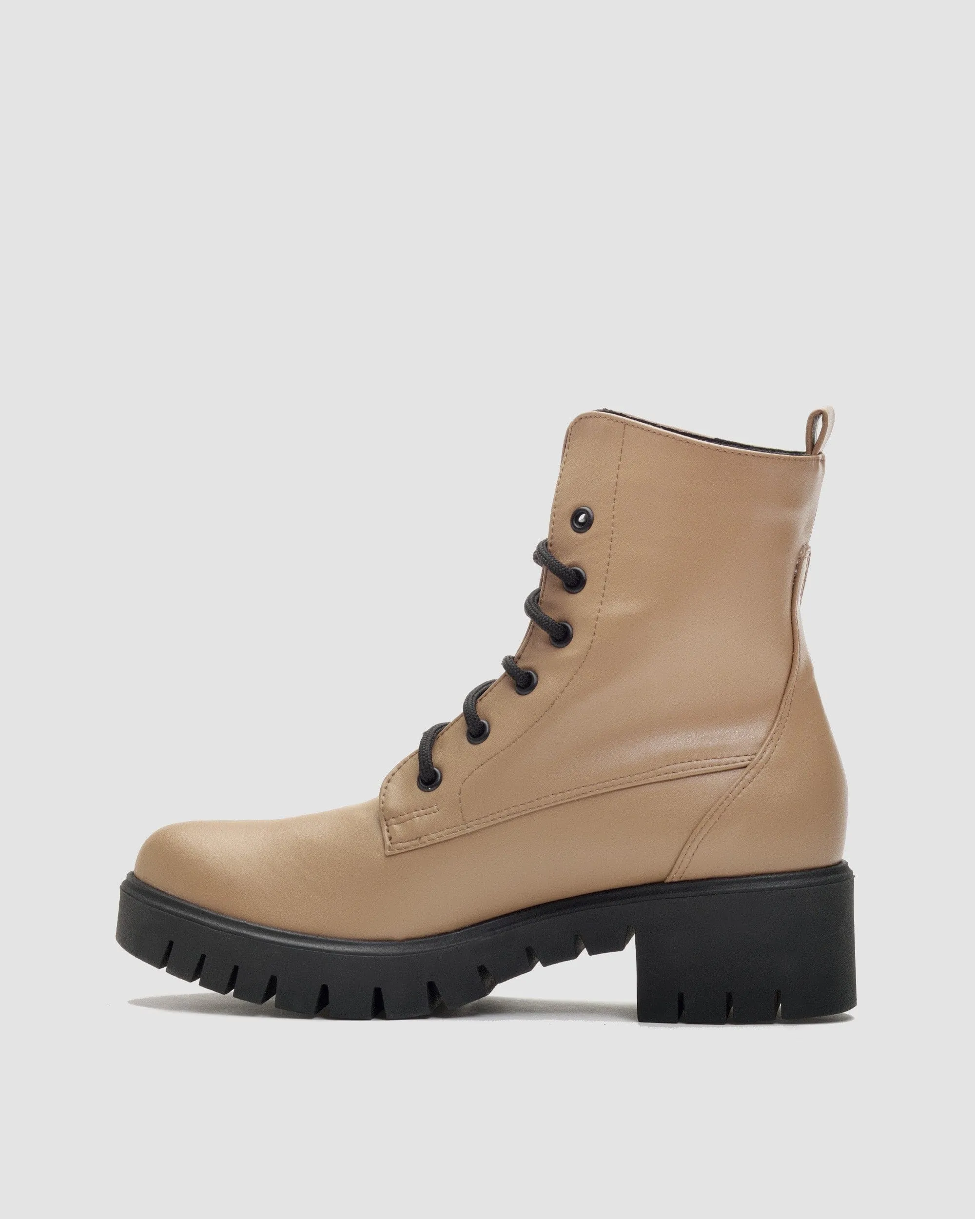 Frauen Workers Nr. 3 Vegea® Traubenleder Stiefel | Karamell